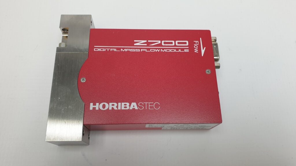 HORIBA STEC Z700 digital mass flow module SEC-Z719MGX, side view with surface-mount base