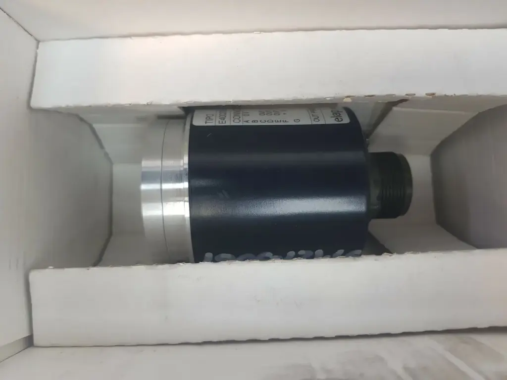 ELAP E4002001024A10OC2 encoder in its opened box with foam insert