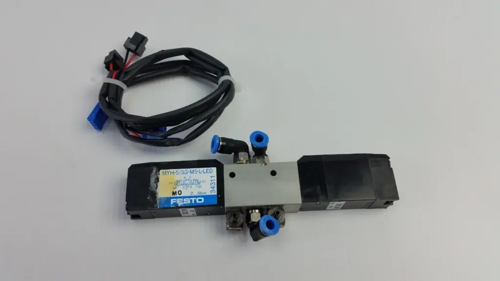 Festo MYH-5/3G-M5-L-LED 5/3-way solenoid valve with push-in fittings and cable