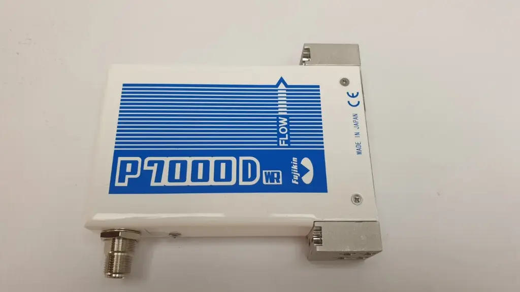 Fujikin P7000D WR 1300 SCCM flow control system FCSP7202DW-4CW2-F1300-8 with CE and Made in Japan marks