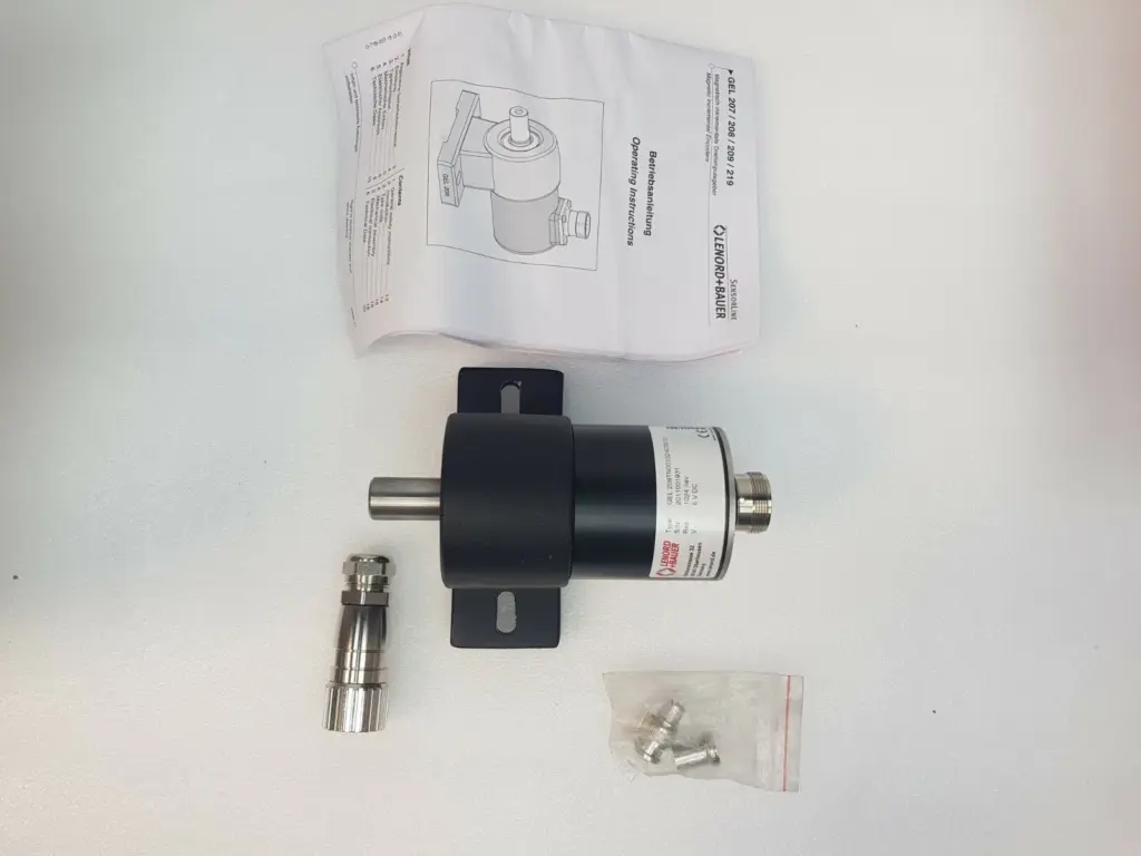 New Lenord+Bauer GEL 209 encoder with mating connector, fittings bag and operating instructions