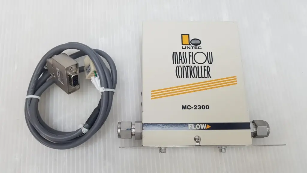 LINTEC MC-2300 mass flow controller MC-2302RC-4.0-C3-150LM on its mounting plate with a D-sub cable