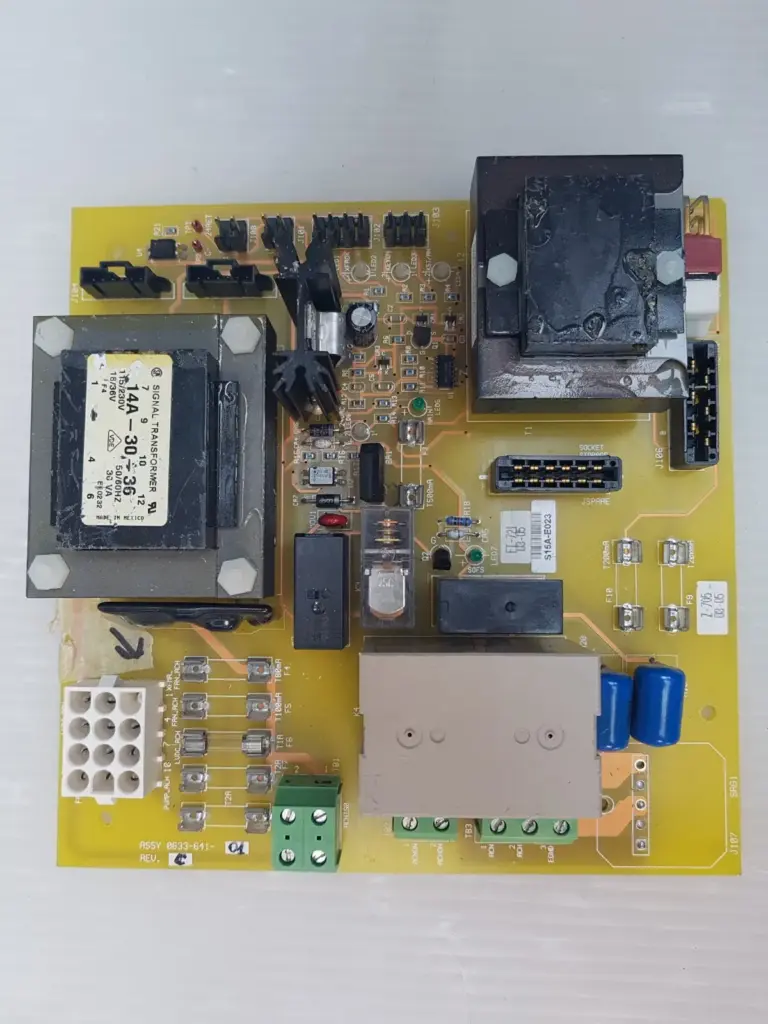 Tan Lumenis ASSY 0633-641-01 Rev C AC power board with two transformers fitted