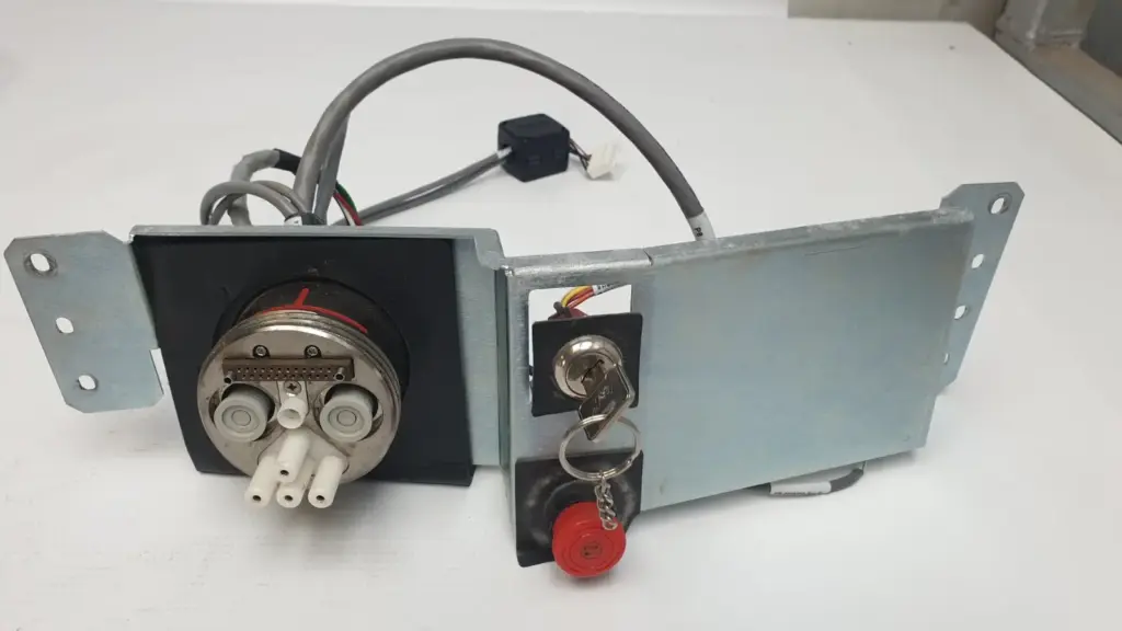 Lumenis SA-0021971 front I/O panel with fast-connector receptacle, key switch and red STOP button