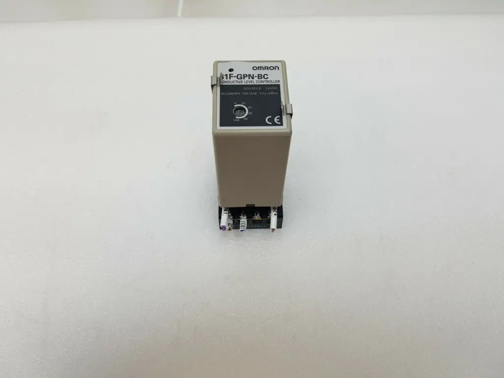 Omron 61F-GPN-BC conductive level controller on its socket
