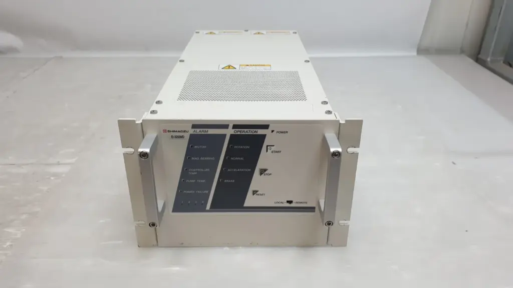Shimadzu EI-3203MD-A1 TMP power unit with rack-mount front flanges and handles