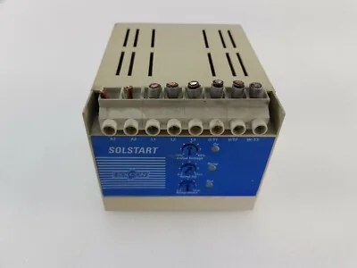 Solcon SOLSTART 17 230-S miniature soft starter, front view with terminals and adjustment dials