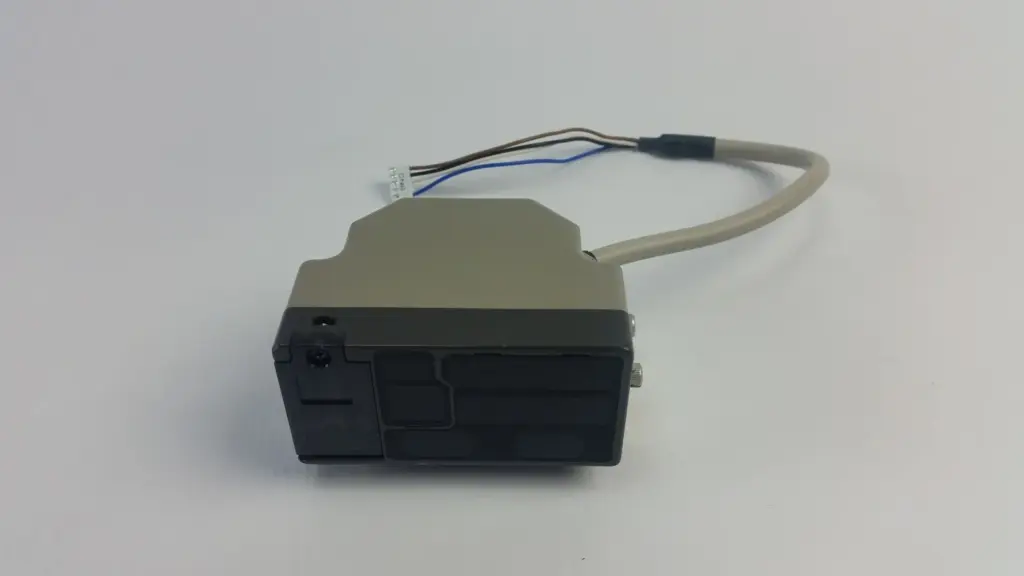 SUNX PX-26 AS2 AGV obstacle detection sensor with cable and connector