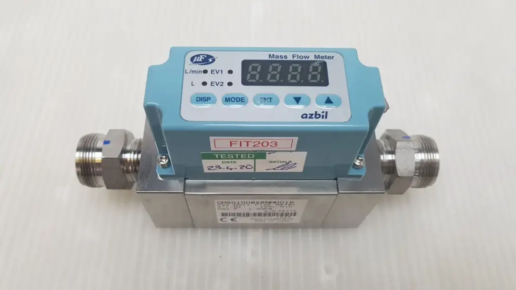 Azbil CMS0100BSRNM0018 gas mass flow meter, front view with LED display, keys and label
