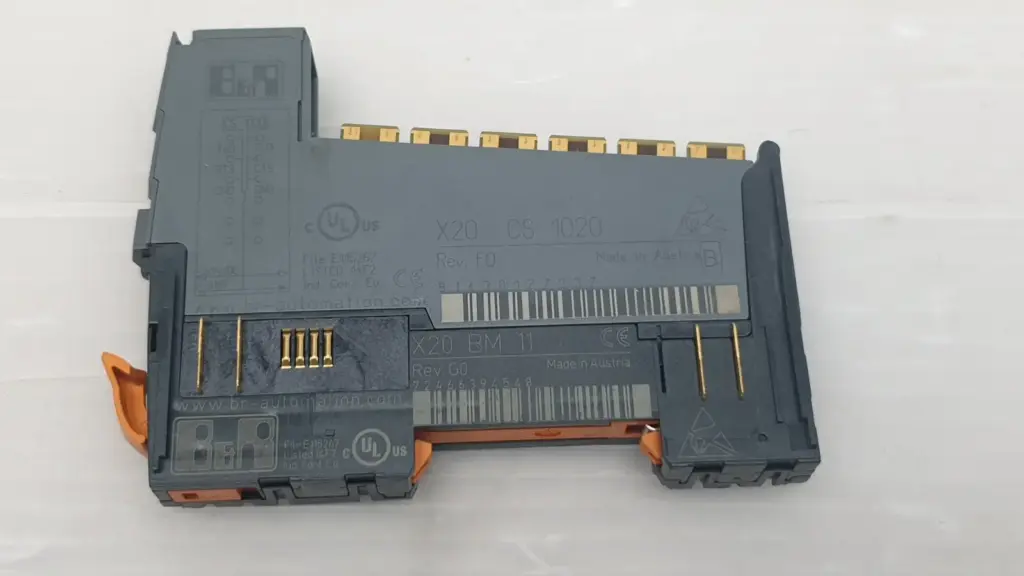 B&R X20 CS 1020 Rev. F0 RS232 module on X20 BM 11 Rev. G0 bus module, side labels and pin print