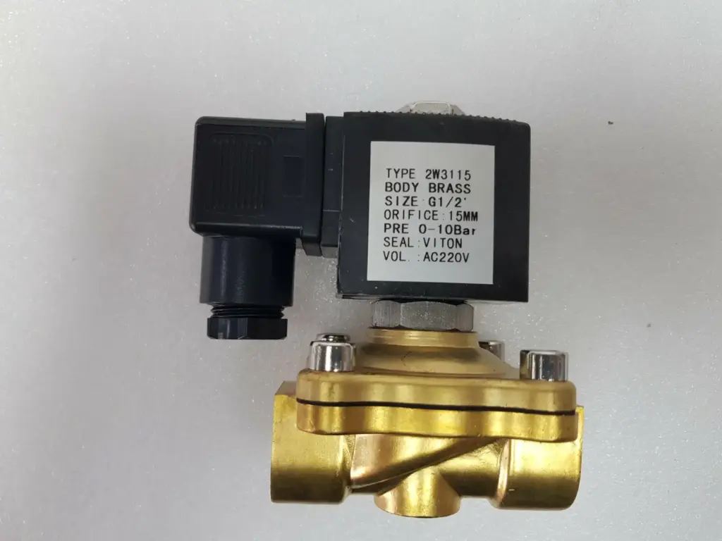 2W3115 brass solenoid valve, label: G1/2, orifice 15mm, 0-10 bar, Viton seal, AC220V