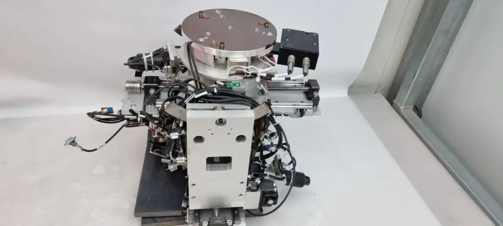 Jordan Valley Bruker XYZ + tilt stage with round top plate, ball-screw axis and D-sub cabling