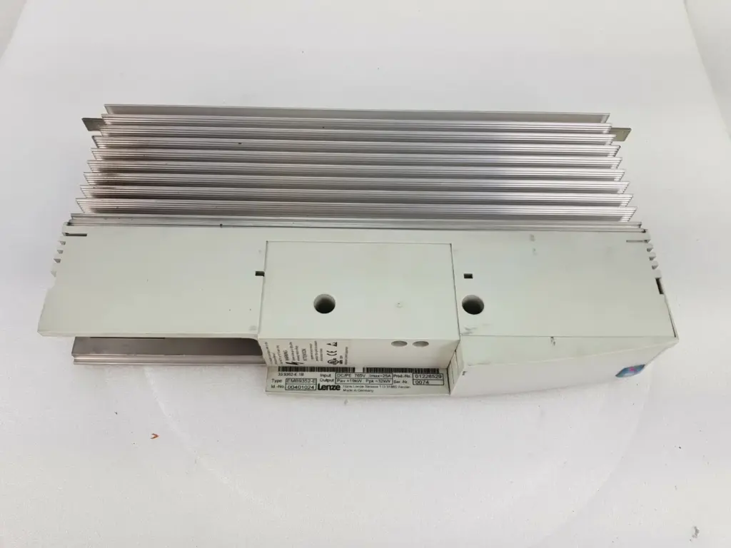 Lenze EMB9352-E brake chopper with finned aluminum heatsink and nameplate 33.9352-E.1B