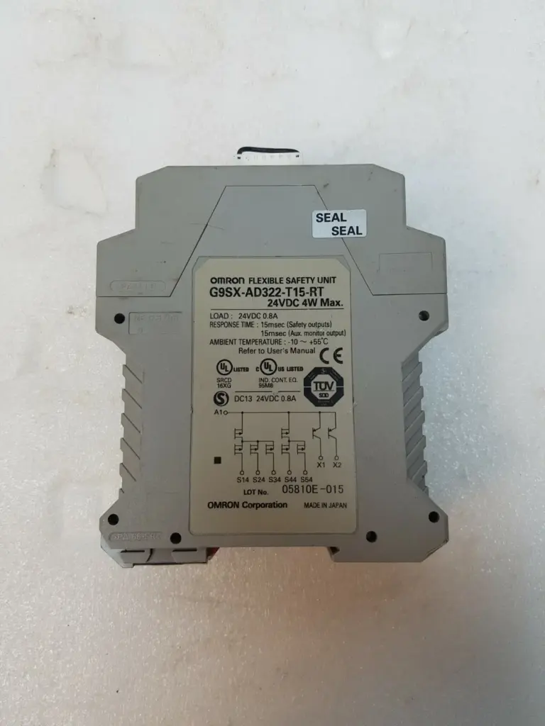 Omron G9SX-AD322-T15-RT flexible safety unit, side label with ratings and output diagram